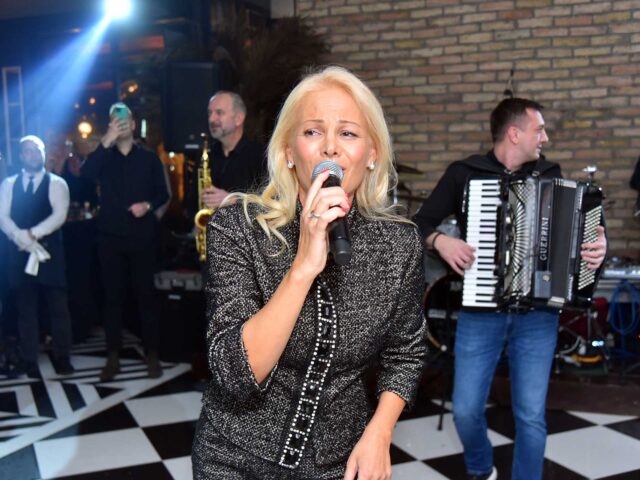 Tradicionalna žurka u čast naših mladenaca